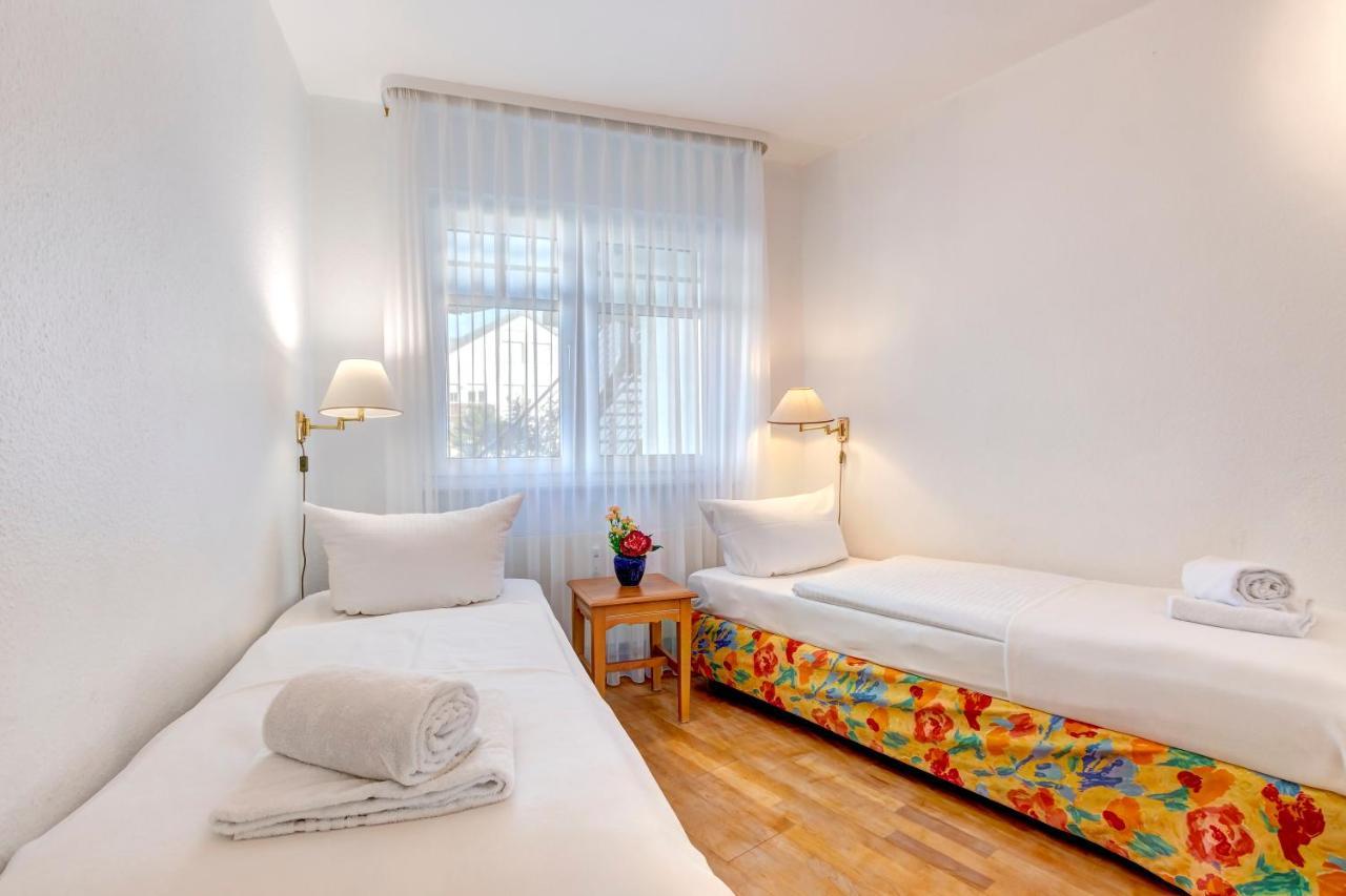Strandnaehe!! Moderne Ferienwohnung Fuer 6 Personen ゼーバート・ヘリングスドルフ エクステリア 写真