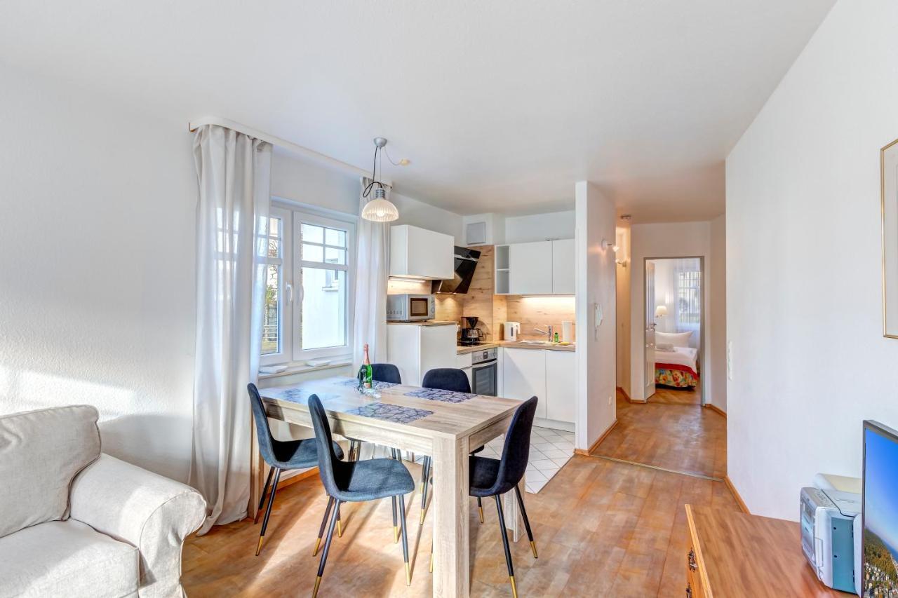 Strandnaehe!! Moderne Ferienwohnung Fuer 6 Personen ゼーバート・ヘリングスドルフ エクステリア 写真